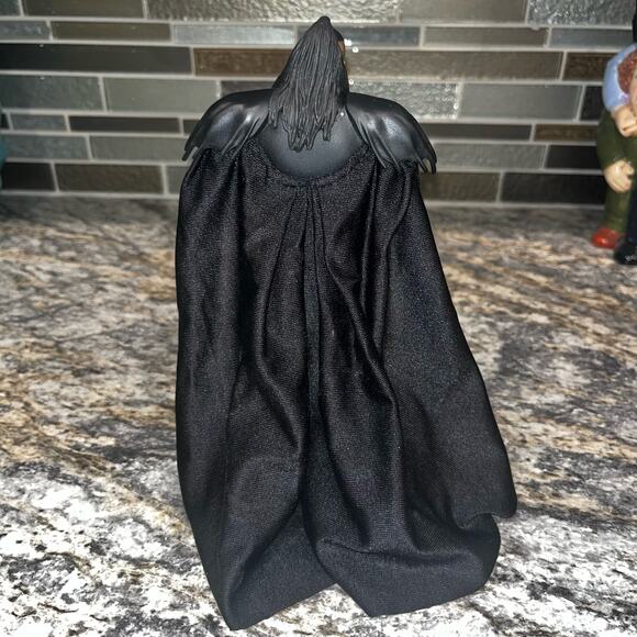 Mattel 2015 WWE Elite Defining Moments Undertaker Poseable Action Figure - Picture 3 of 5